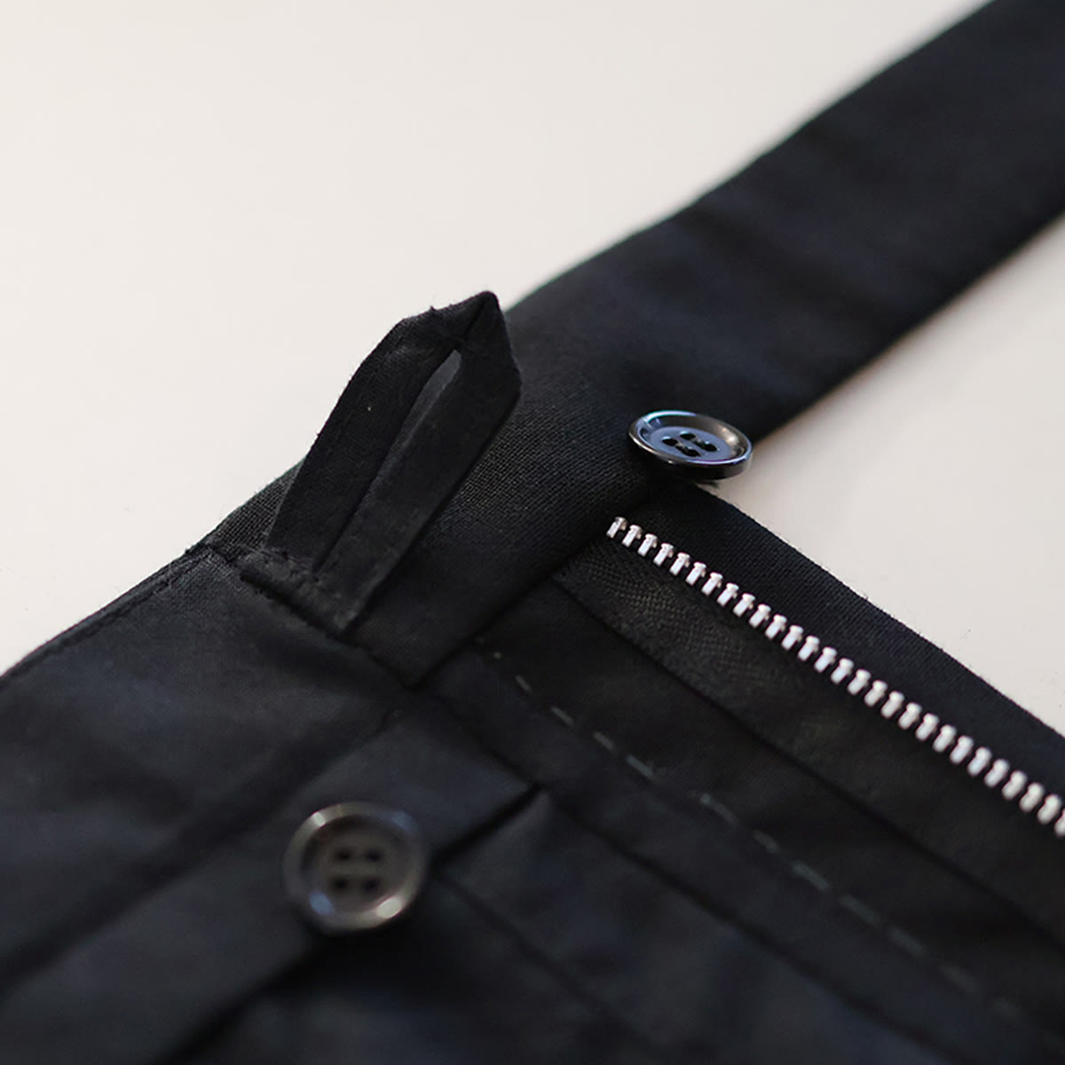 Handmatig afgewerkte pantalon